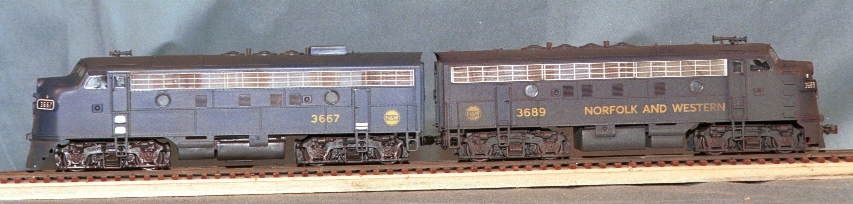f015.jpg f015.jpg